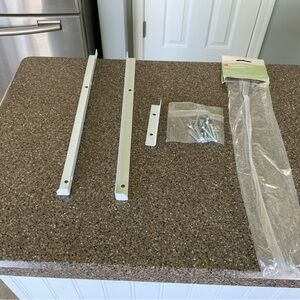6 ClosetMaid Shelf Support Kits White. New.